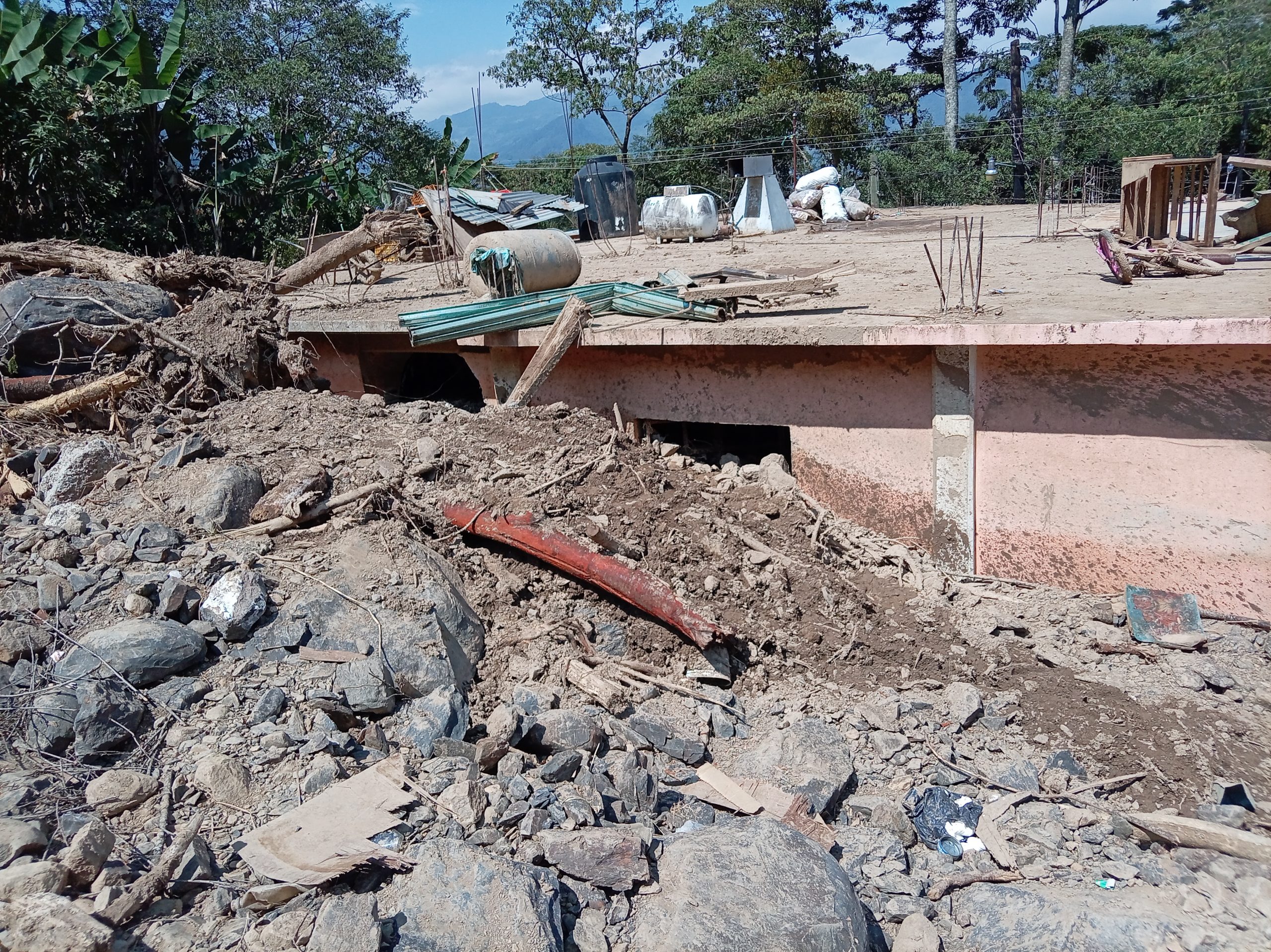 emergencia-en-huauchinango-puebla-lluvias-deslaves